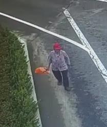走失者照片 威海市寻人：七旬老太走失，戴红色帽...