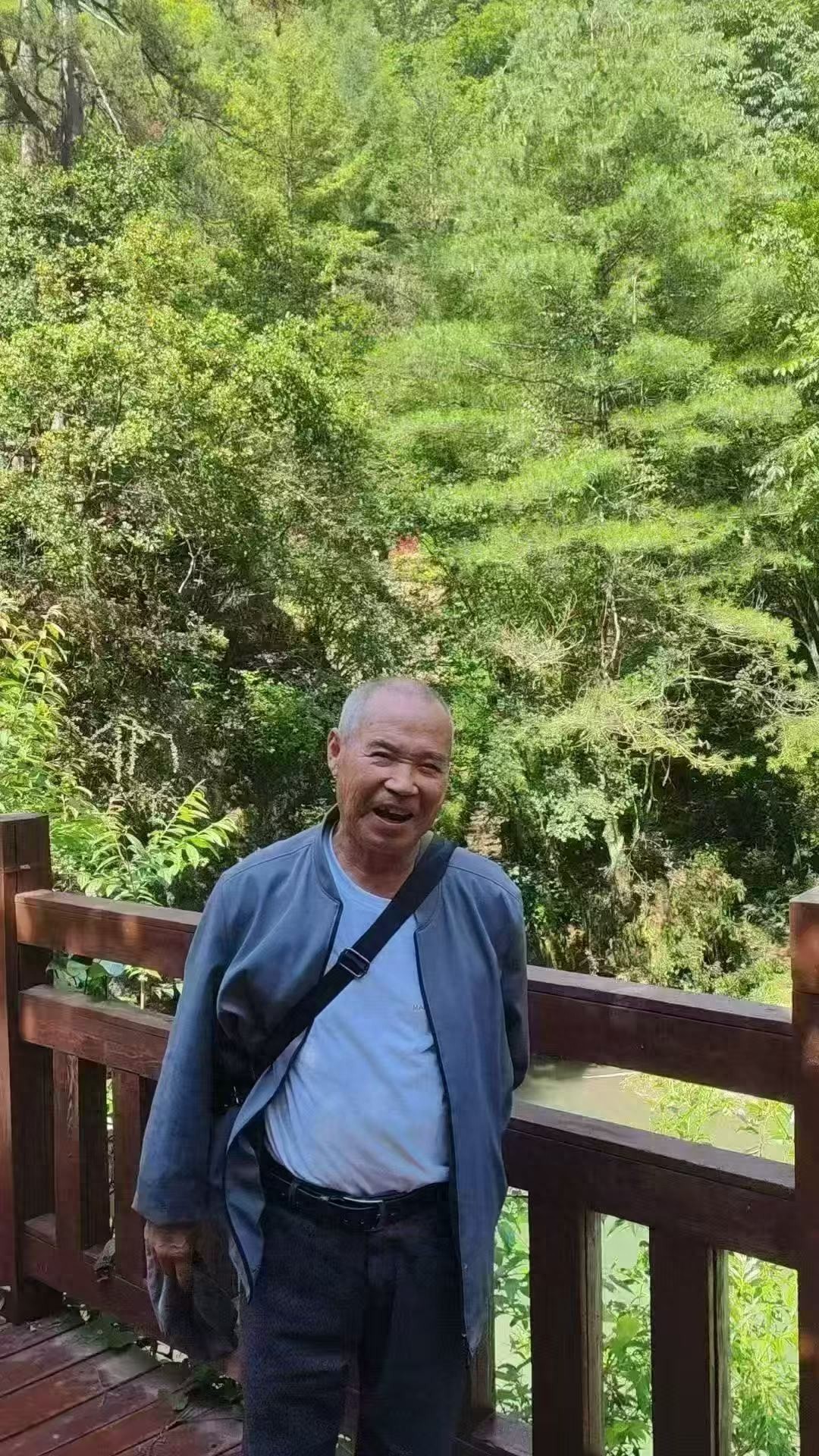 走失者照片 武汉市寻人：八旬老人走失，河南口音...