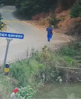 走失者照片 韶关市寻人：九旬老人走失，穿蓝色上...