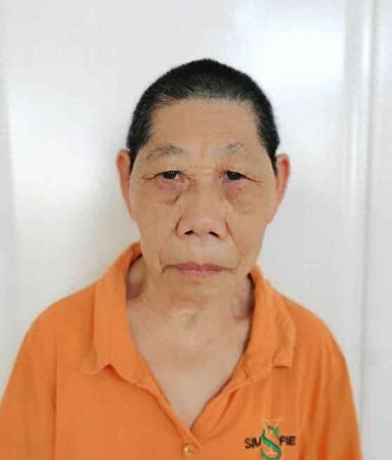 走失者照片 北海市寻亲：八旬老太被救助，穿花上...