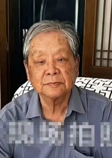 走失者照片 河南省济源市寻人：八旬老人走失，戴...