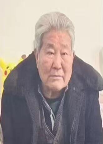 走失者照片 宿州市寻人：七旬老人走失，穿灰色短...