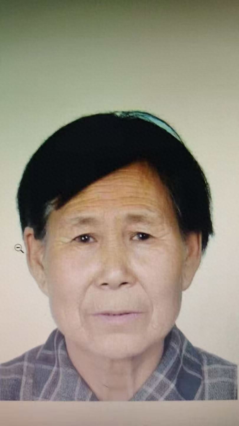 走失者照片 宝鸡市寻人：八旬老太走失，穿红色羊...