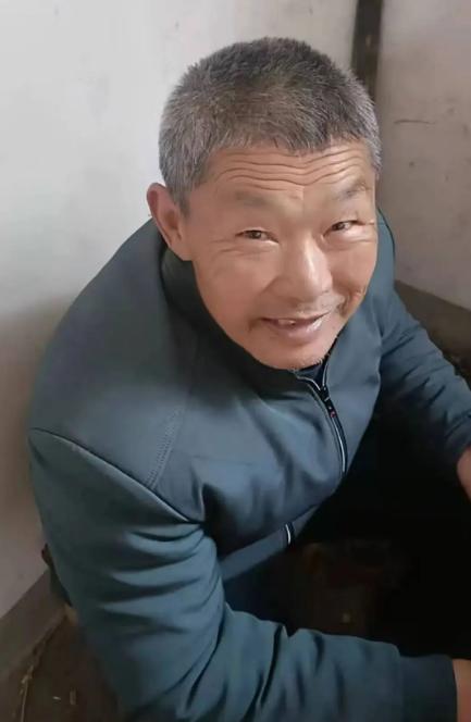 走失者照片 赣州市瑞金市寻人：七旬老人走失，穿...