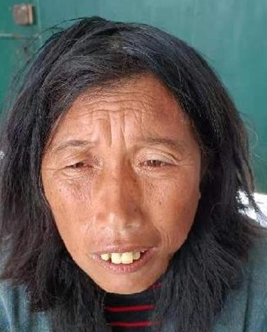 走失者照片 信阳市寻亲：五旬女子被救助，穿灰色...