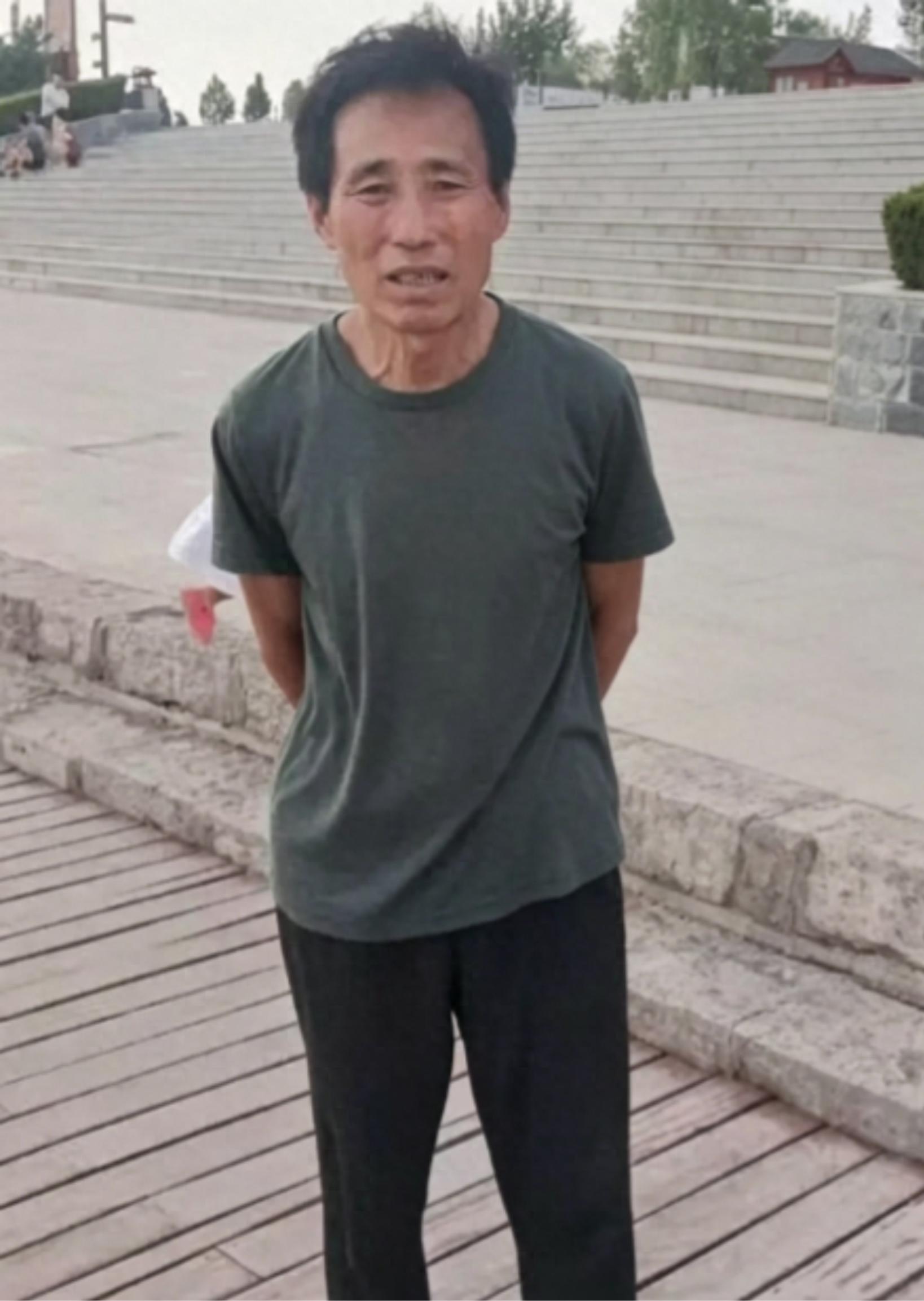走失者照片 菏泽市寻人：七旬老人走失，患小脑萎...