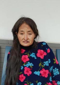 走失者照片 眉山市寻亲：六旬老太被救助，穿花绒...