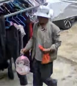 走失者照片 丽江市寻人：七旬老人走失，穿灰色上...