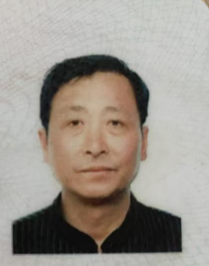 走失者照片 四平市寻人：六旬老人走失，戴黑色帽...
