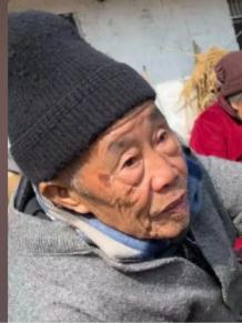 走失者照片 成都市寻人：九旬老人走失，穿蓝色衣...