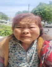 走失者照片 驻马店市寻亲：五旬女子被救助，穿红...