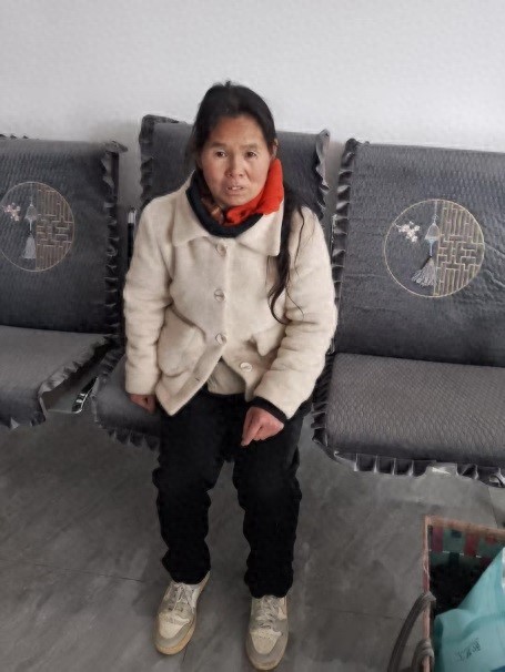 走失者照片 泸州市寻亲：五旬女子被救助，自述家...