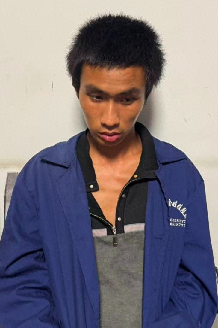 走失者照片 安阳市寻亲：青年男子被救助，穿蓝色...