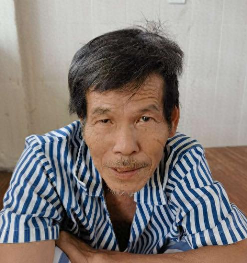 走失者照片 乐东县寻亲：七旬老人被救助，疑似广...