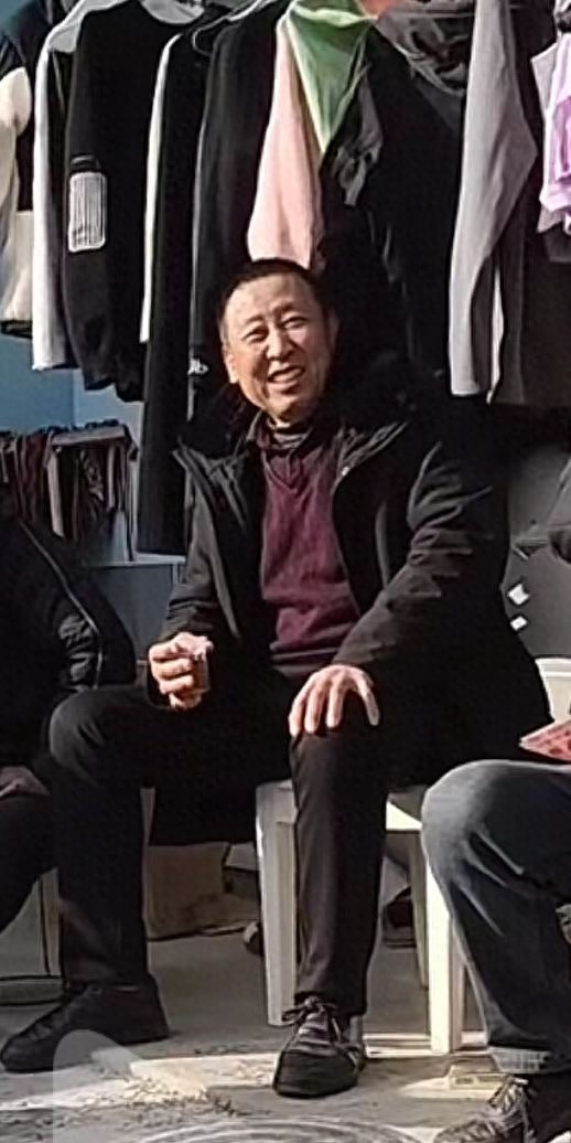 走失者照片 亳州市寻人：六旬老人走失，穿深蓝色...