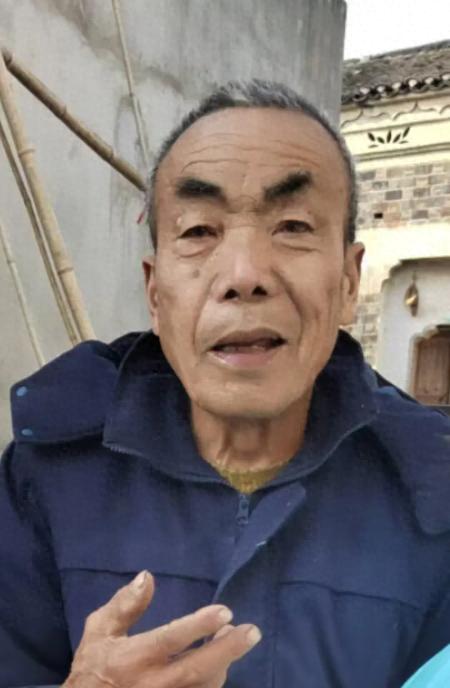 走失者照片 黄冈市寻人：九旬老人走失，穿黑色棉...