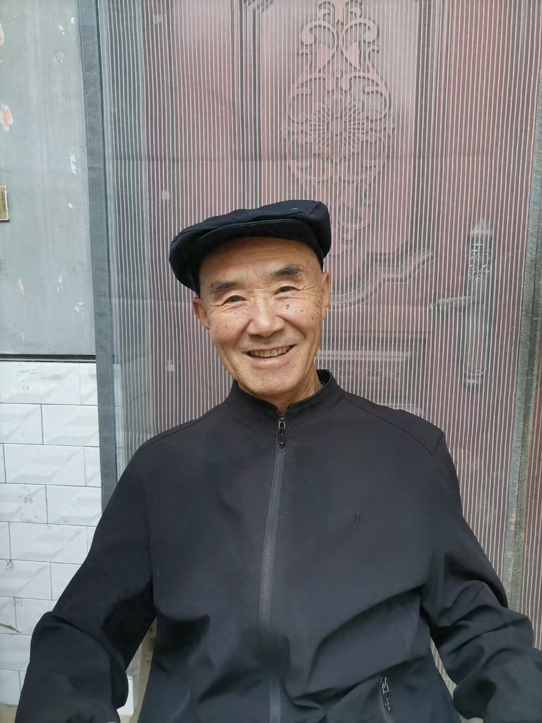 走失者照片 宝鸡市寻人：七旬老人走失，穿黑色衣...