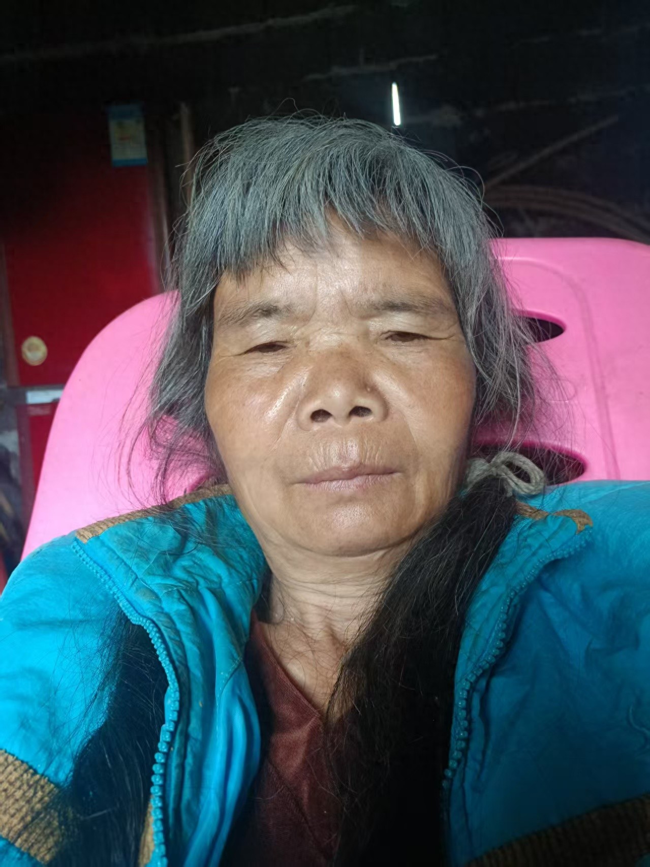 走失者照片 永州市寻亲：六旬老太被救助，穿蓝色...