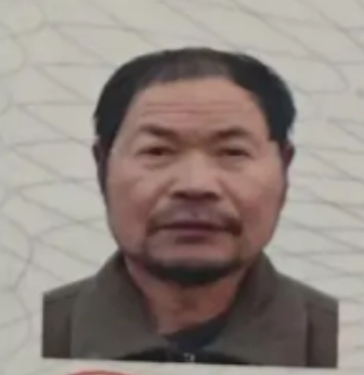 走失者照片 开封市寻人：六旬老人走失，穿天蓝色...