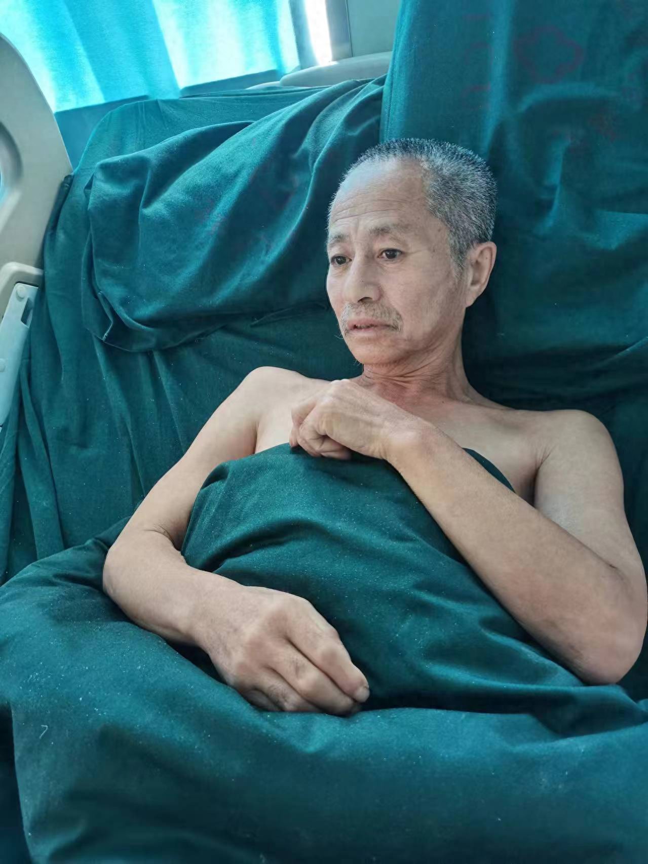 走失者照片 双鸭山市寻亲：七旬老人被救助，自述...