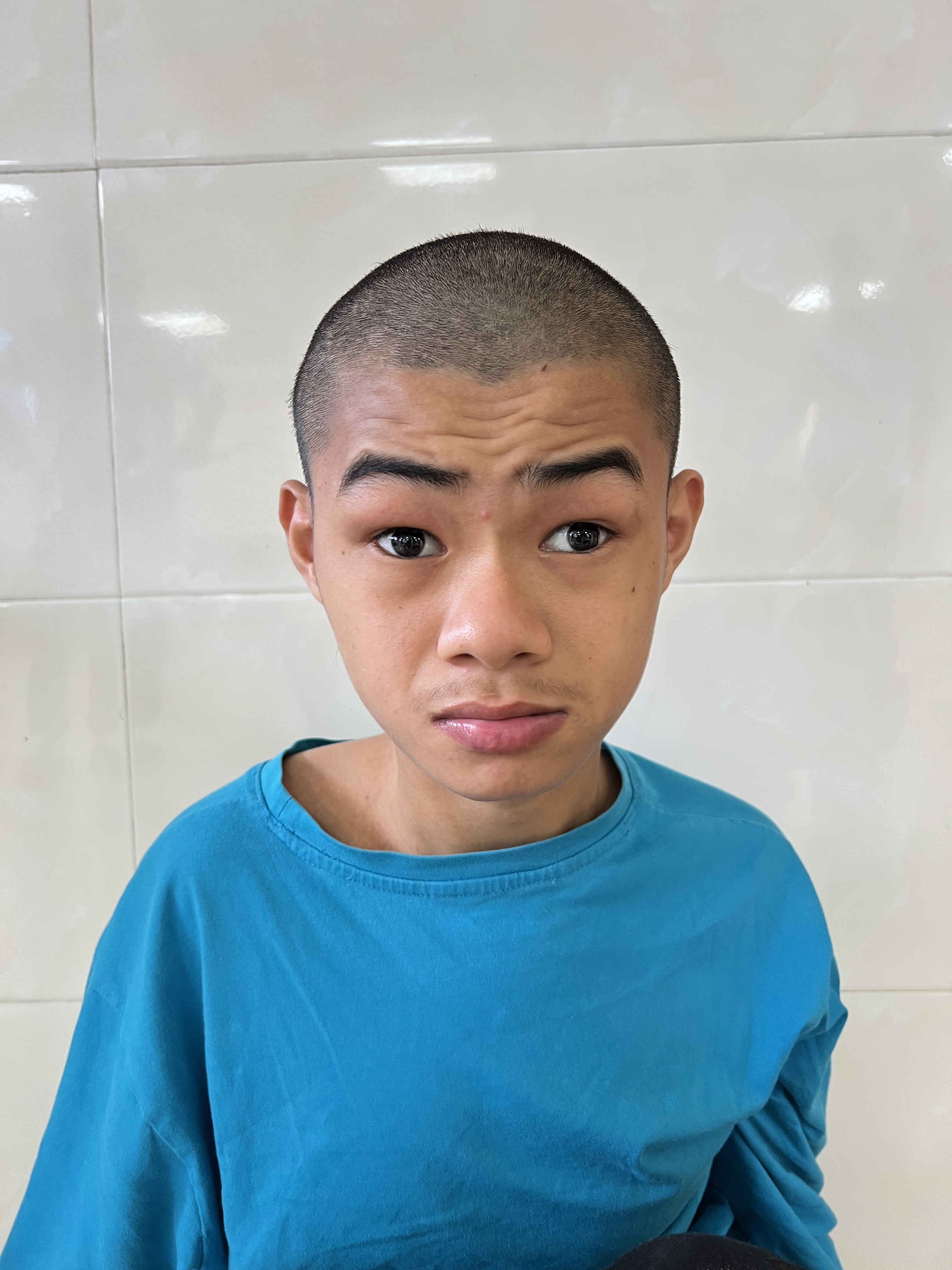 走失者照片 汕头市寻亲：青年男子被救助，疑似是...