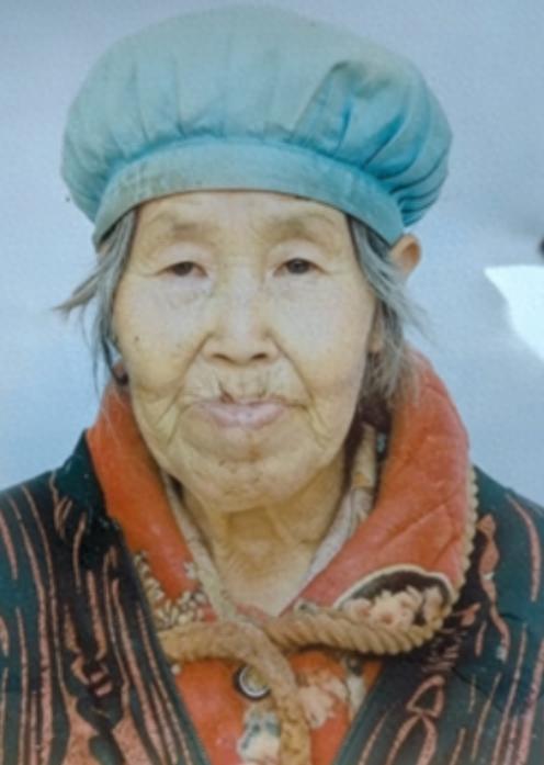 走失者照片 铜仁市寻人：八旬老太走失，穿红色棉...