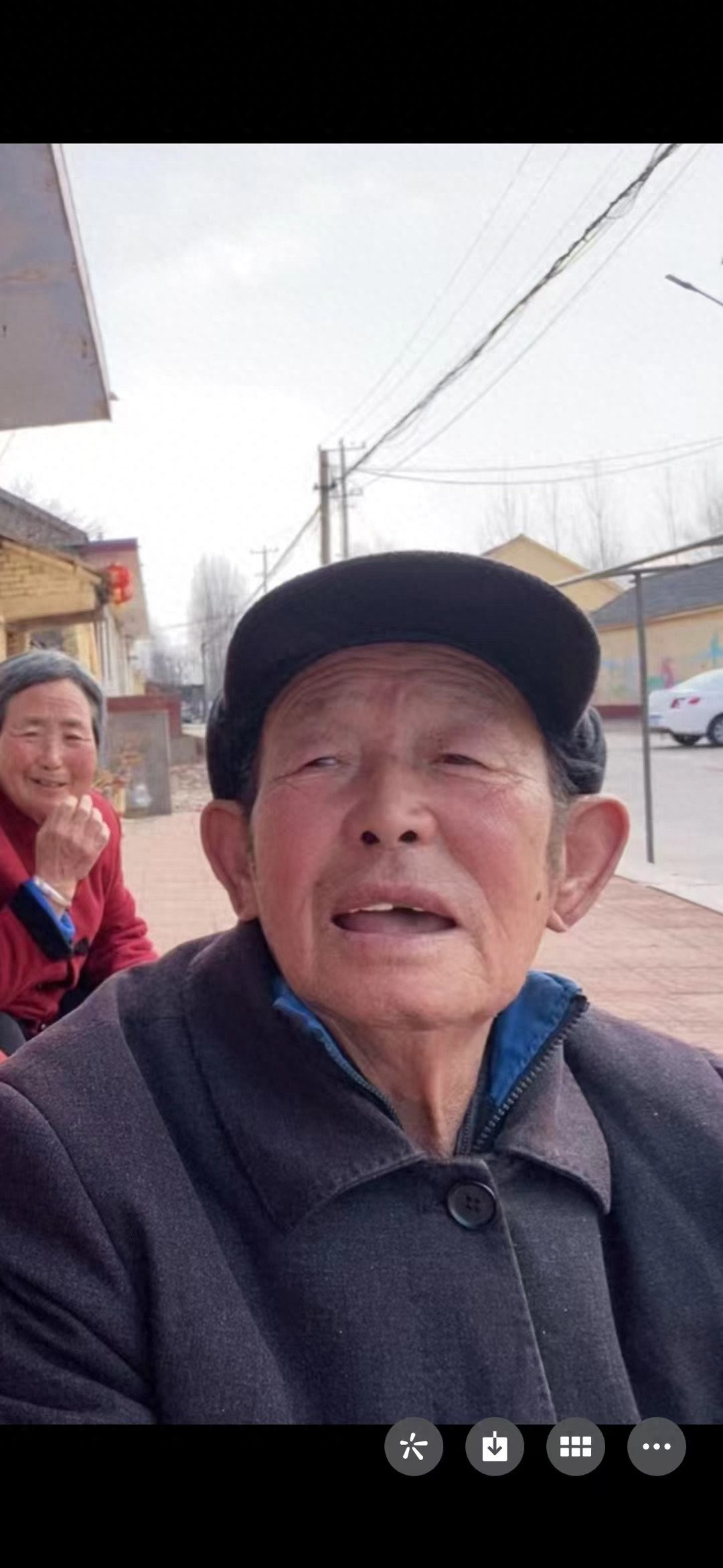 走失者照片 潍坊市诸城市寻人：七旬老人走失，穿...