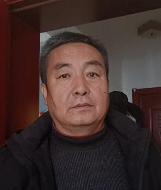走失者照片 延安市寻人：五旬男子走失，穿军绿色...