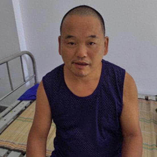 走失者照片 龙岩市寻亲：五旬男子被救助，自述叫...