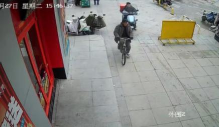走失者照片 开封市寻人：八旬老人走失，穿灰色棉...