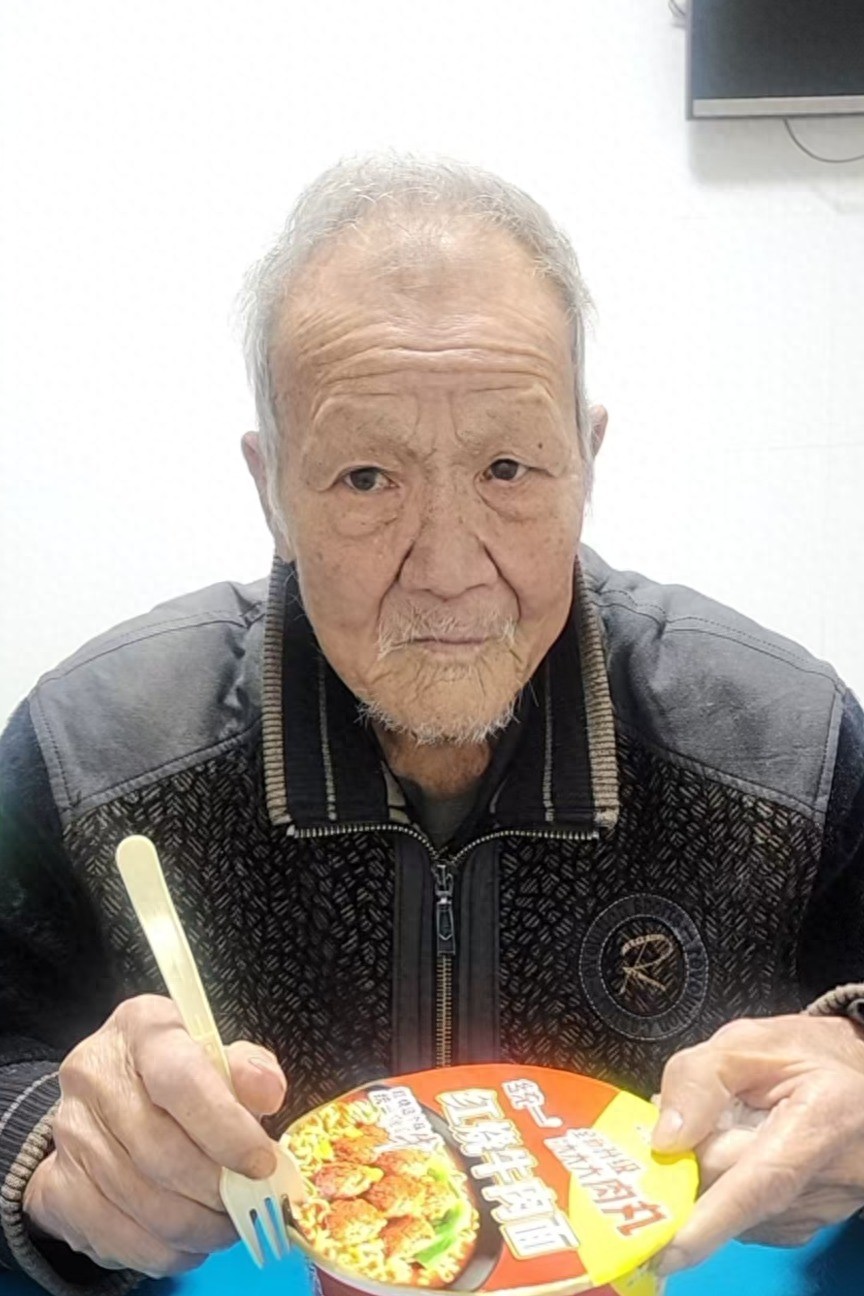 走失者照片 柳州市寻亲：八旬老人被救助，自述叫...