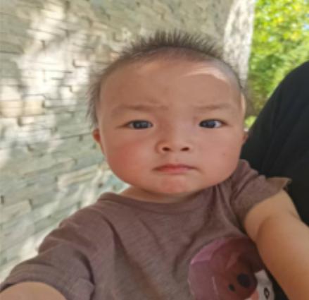 走失者照片 绵阳市寻亲：1岁男孩被救助，被棉花...