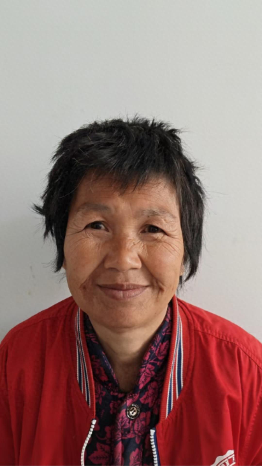 走失者照片 石家庄市寻亲：五旬女子被救助，疑患...
