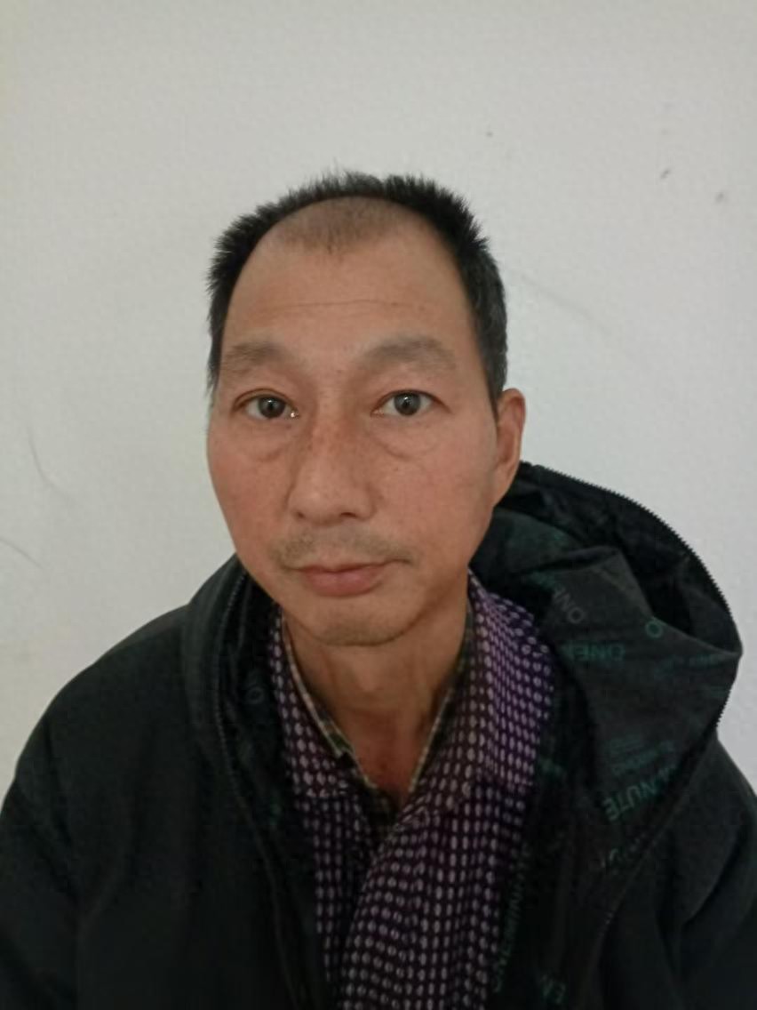 走失者照片 乌鲁木齐市寻亲：五旬男子被救助，自...