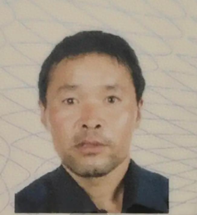 走失者照片 驻马店市寻人：六旬老人走失，戴棉帽...