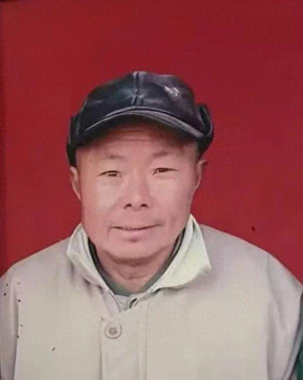 走失者照片 蚌埠市寻人：八旬老人走失，戴黑色帽...