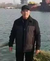 走失者照片 济南市寻人：八旬老人走失，戴灰色帽...