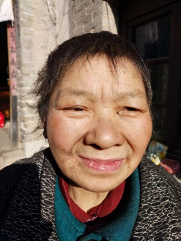 走失者照片 邯郸市寻亲：五旬女子被救助，自述叫...