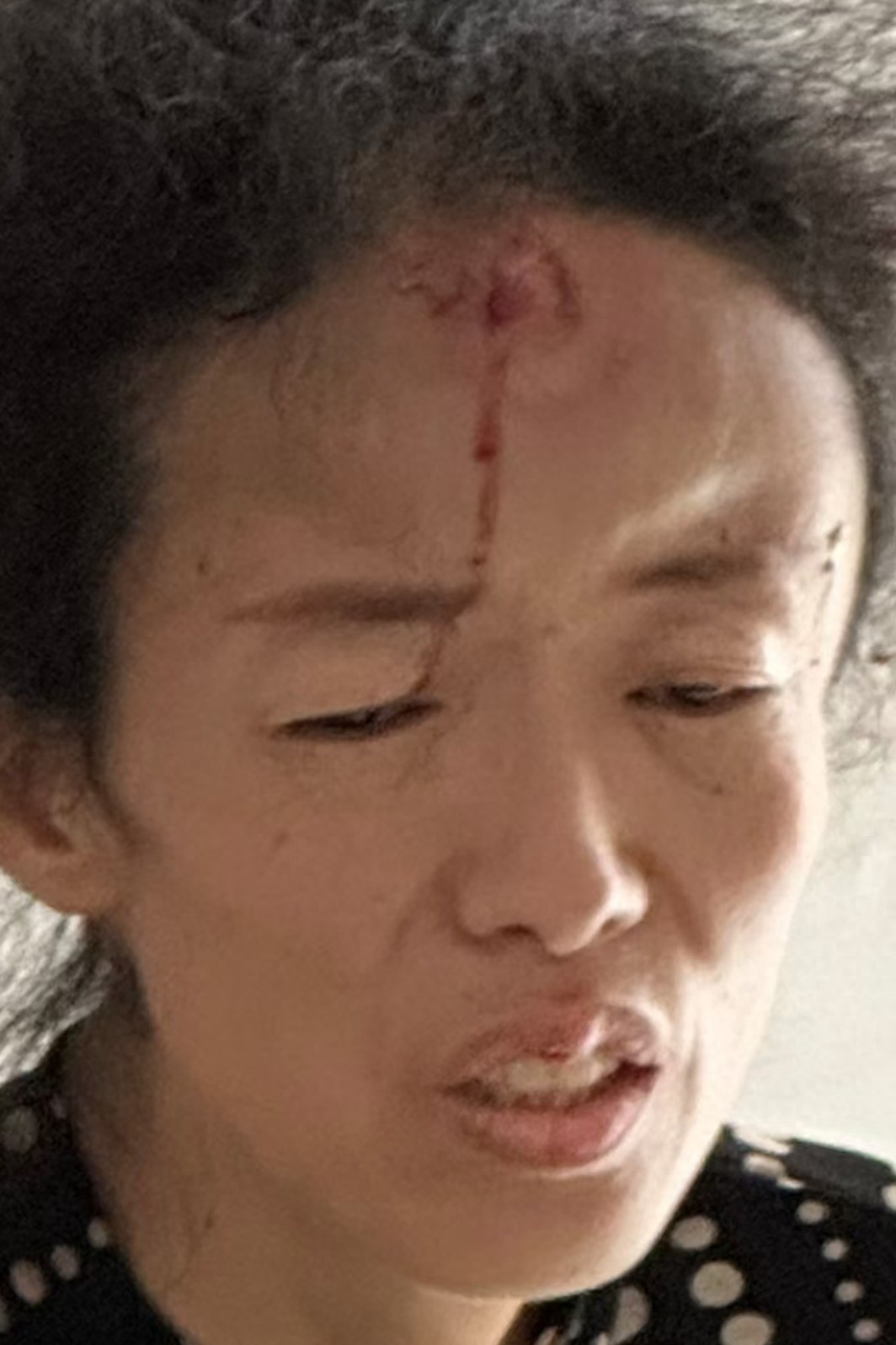 走失者照片 南阳市寻亲：中年女子被救助，穿黑色...
