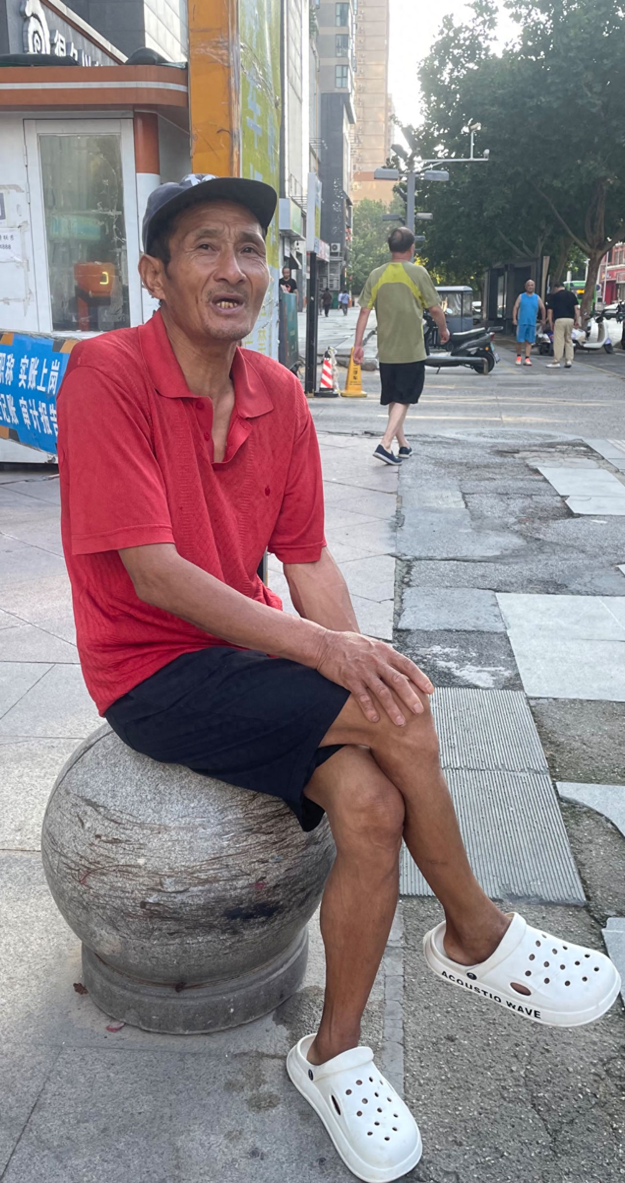 走失者照片 郑州市寻人：六旬老人走失，患精神障...