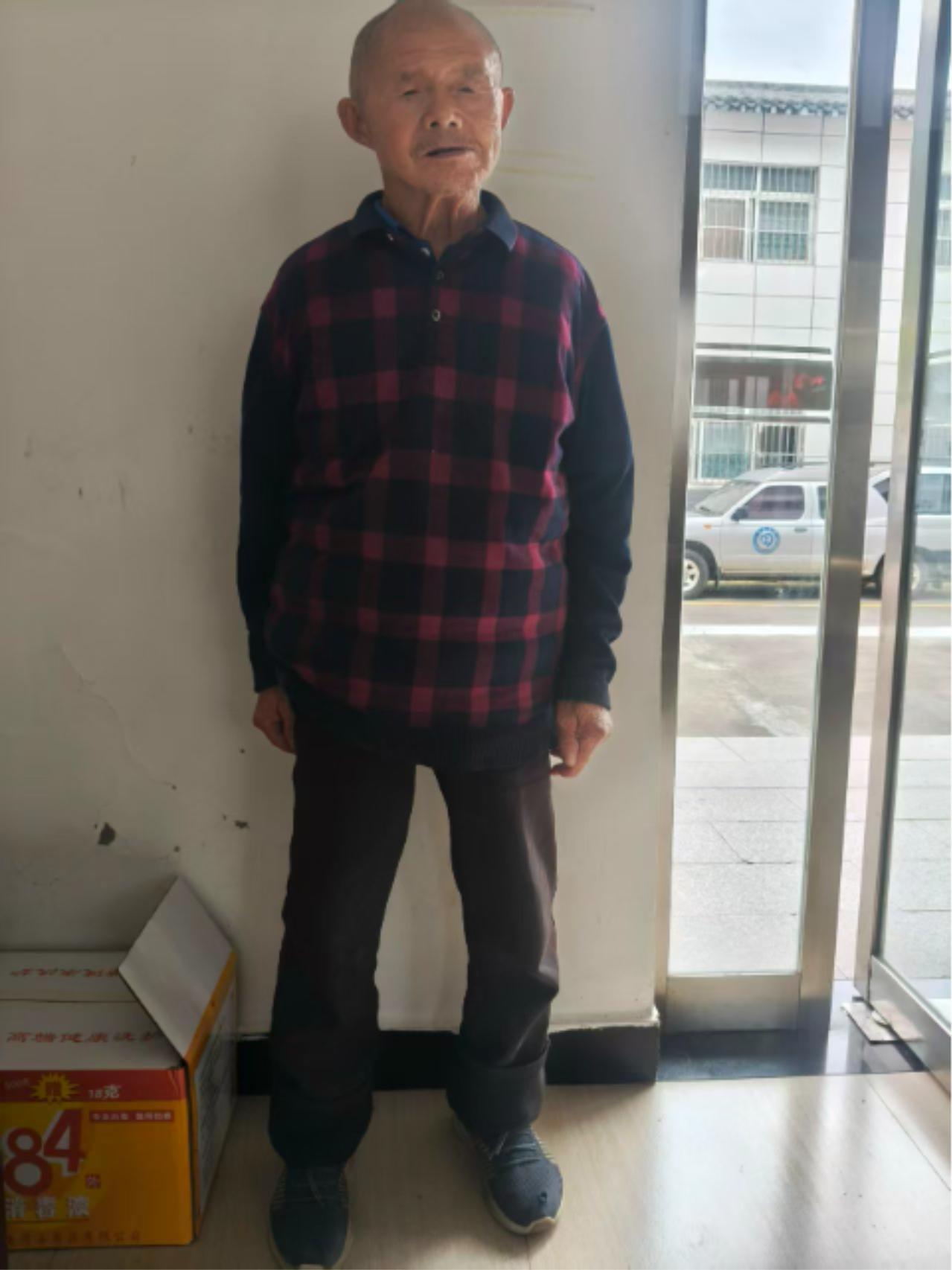 走失者照片 安康市寻亲：七旬老人被救助，系聋哑...
