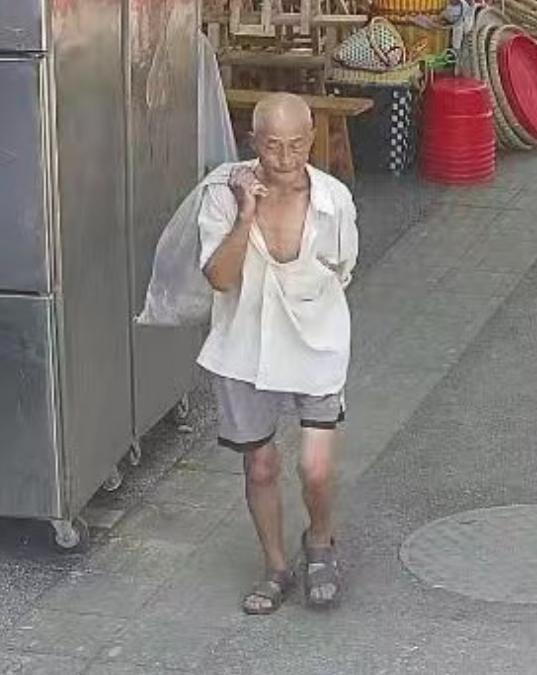 走失者照片 重庆市寻人：七旬老人走失，患小脑萎...