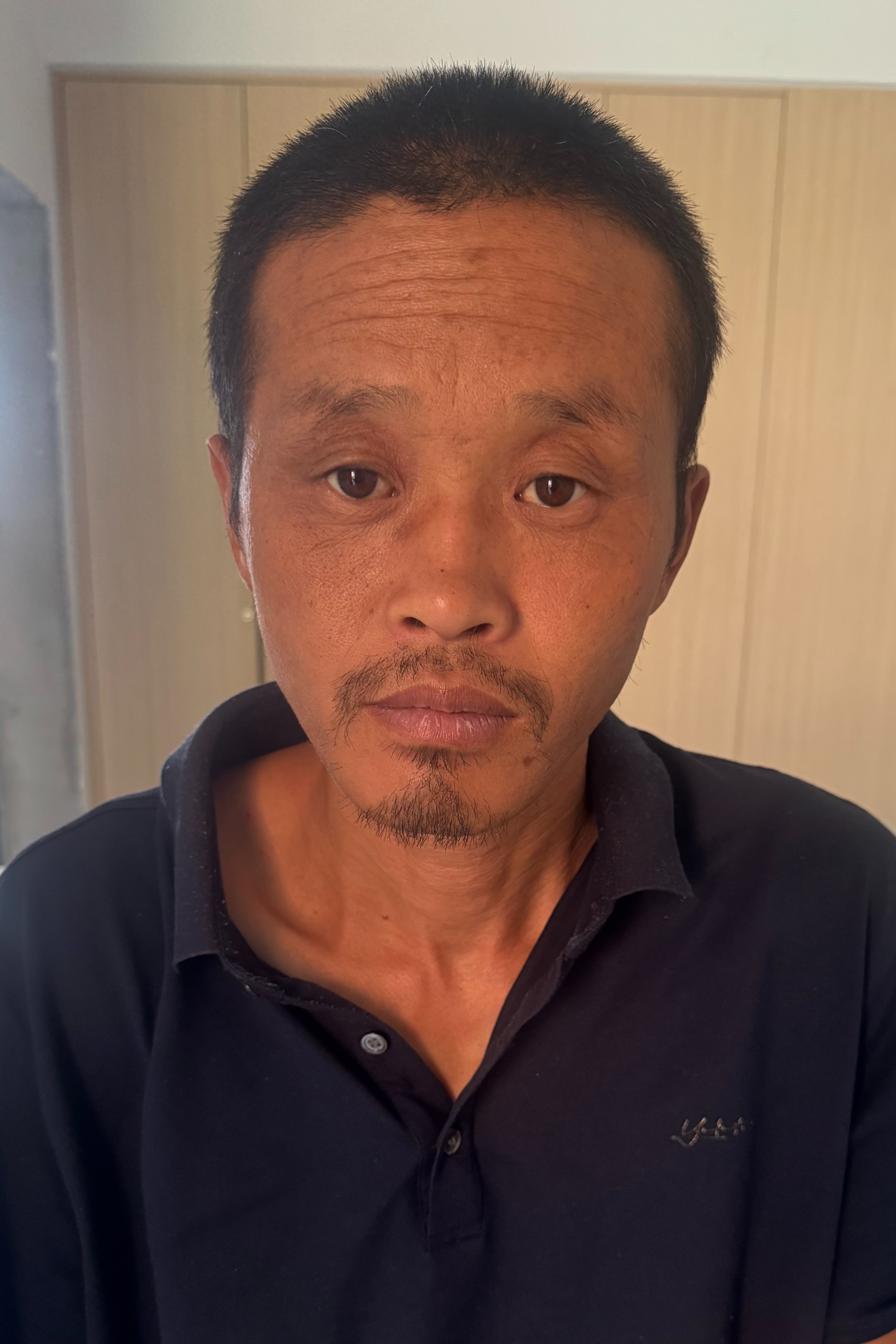走失者照片 新乡市辉县市寻亲：五旬男子被救助，...