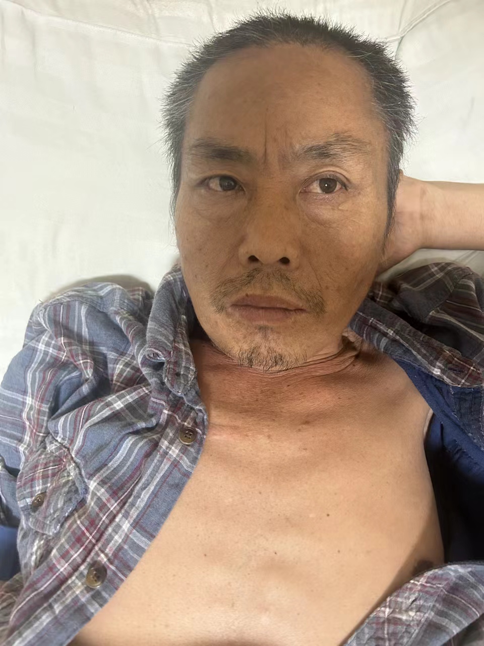 走失者照片 泉州市石狮市寻亲：五旬男子被救助，...