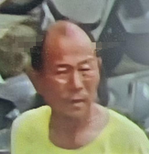 走失者照片 信阳市寻人：六旬老人走失，穿黄色短...