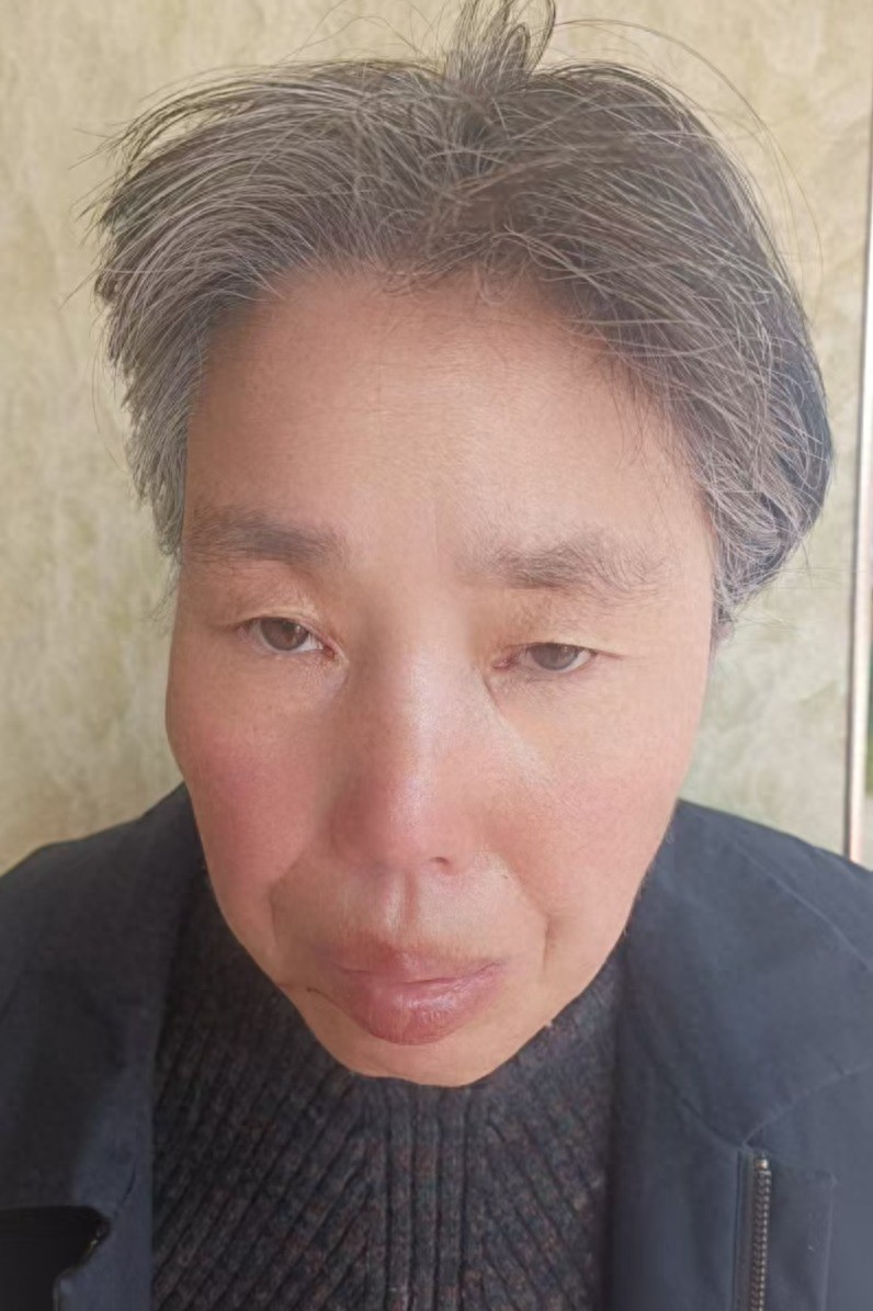 走失者照片 南阳市寻亲：六旬老太被救助，高1米...
