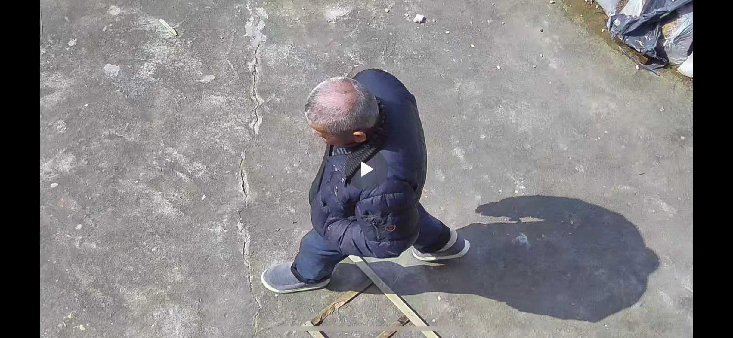 走失者照片 梅州市寻人：八旬老人走失，寸头，穿...