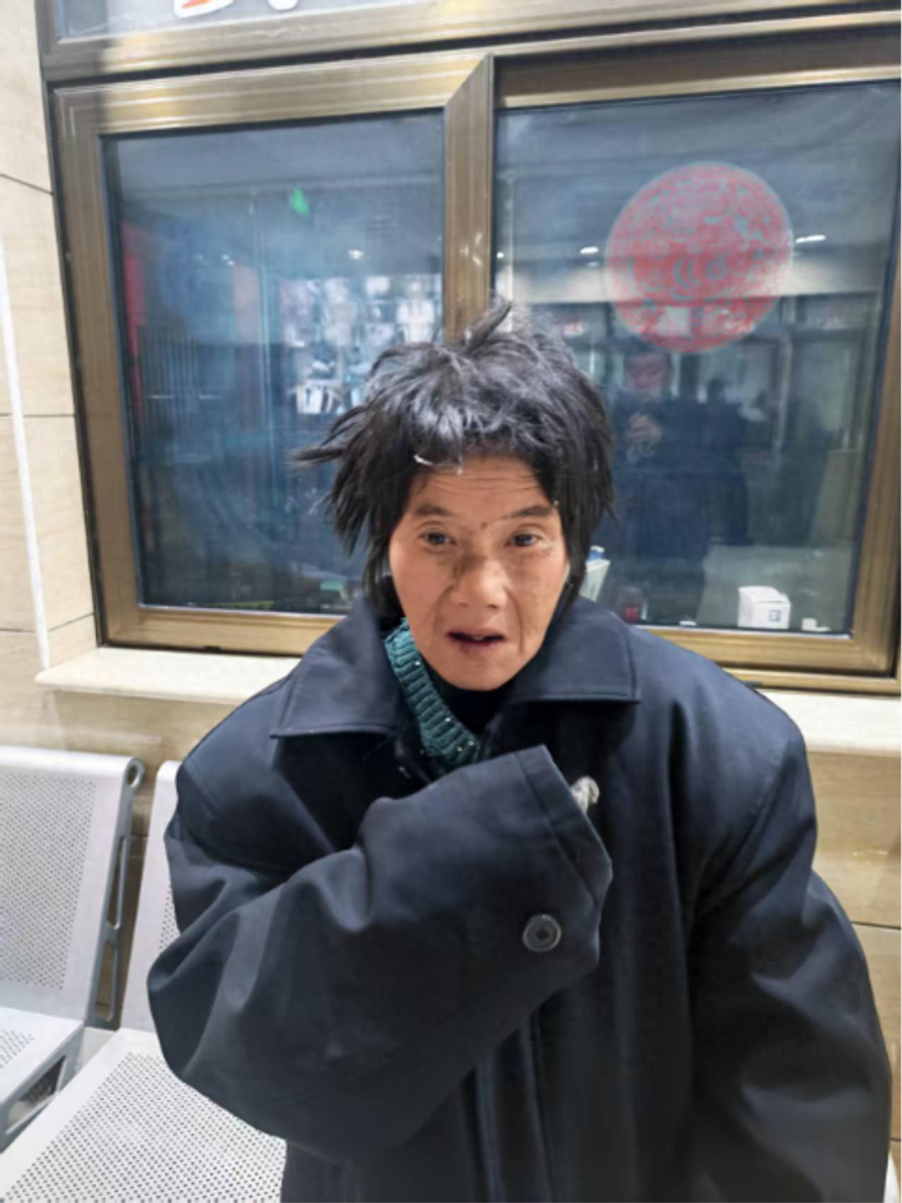 走失者照片 宿州市寻亲：六旬老太被救助，疑似精...