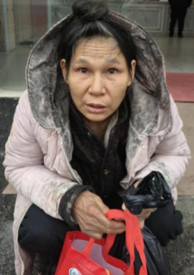 走失者照片 亳州市寻亲：六旬老太被救助，穿粉色...