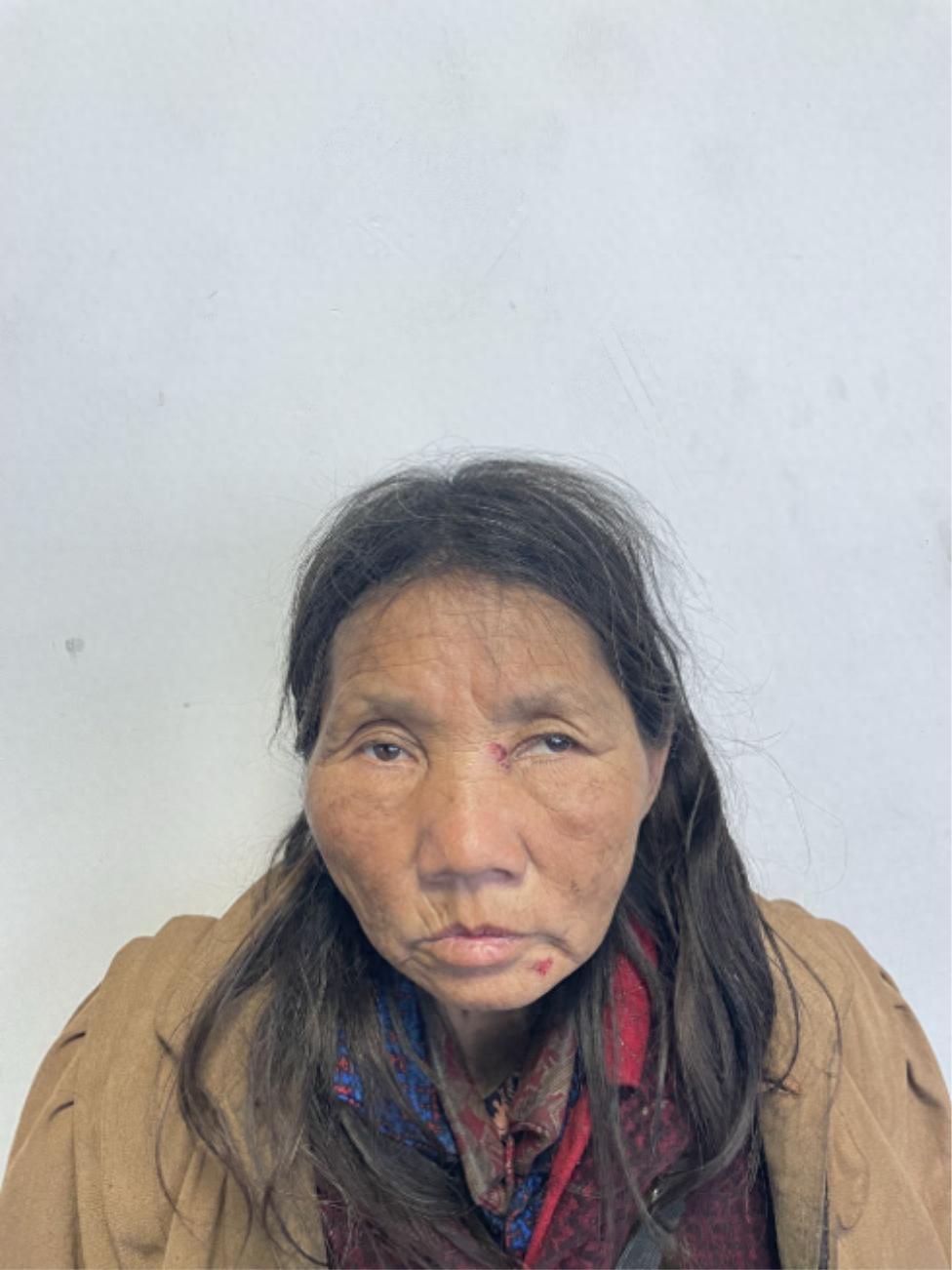 走失者照片 清远市寻亲：六旬老太被救助，高1米...